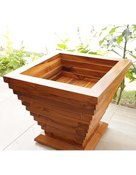 Cache pot pyramide